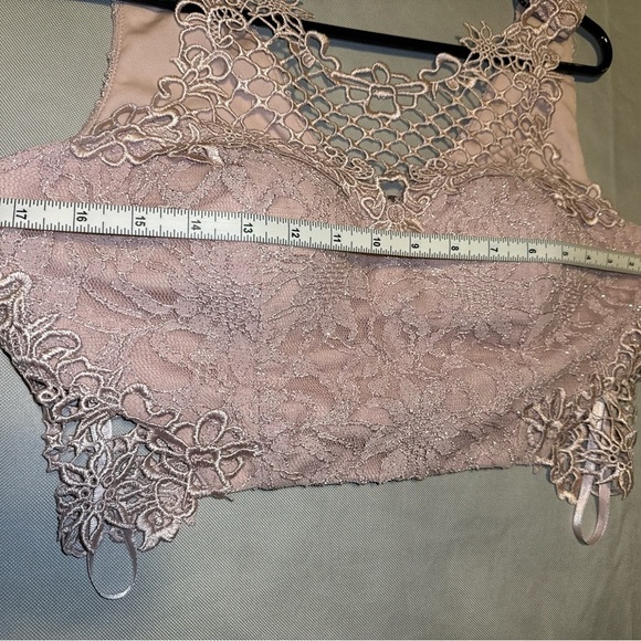 2/$35 NWT Pink Shimmer Lace Bralet Crop Top Padded Size 13 Romantic Fairycore - Picture 6 of 9